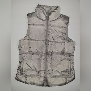 🌸3/$15 SO Grey High Neck Puffer Vest With Front Pockets